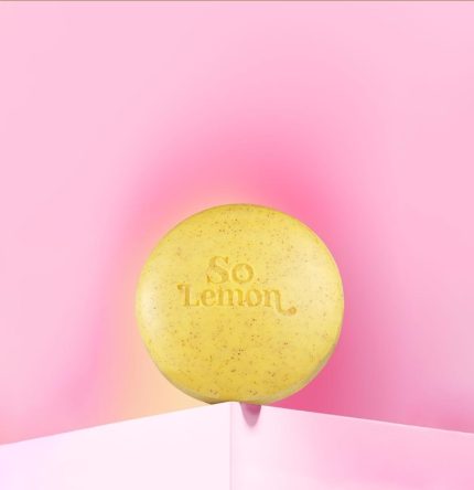 Fair-And-White-So-Lemon-Exfoliating-Soap-2.jpg